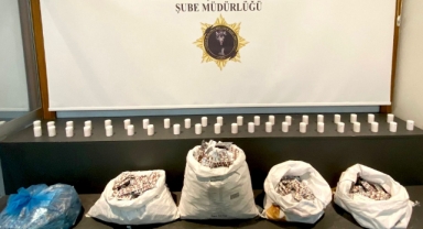 Uyuşturucu operasyonunda binlerce sentetik ecza hap ele geçirildi