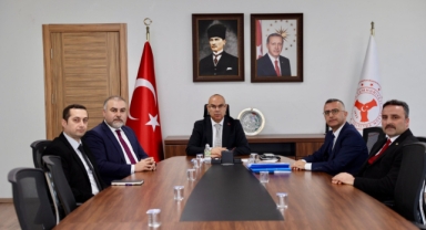 Vali Mustafa Koç, Kurumlardan Brifing Aldı