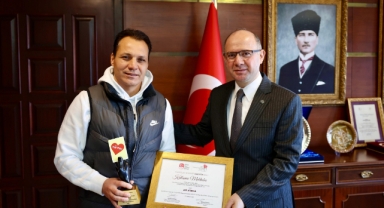 Vali Serdengeçti’den, Fair Play Ödülü Alan Atakul'a Tebrik