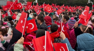 Bulancak’ta Okullarda “Bayrak Sevgisi” Temalı Etkinlikler Sürüyor