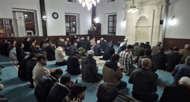 Espiye’de Berat Kandili Programlarına Yoğun Katılım