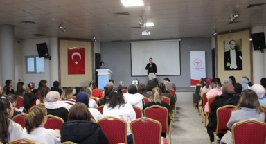 Giresun’da 50 Sağlık Çalışanına Yenidoğan Canlandırma Eğitimi