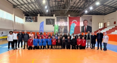 Giresun’da Floor Curling Maratonunda Şampiyonlar Belli Oldu!