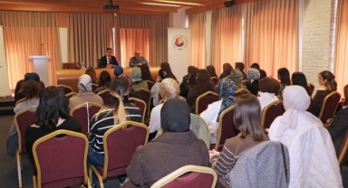 Giresun Üniversitesi'nde öğrenciler meslek temsilcileriyle buluşuyor