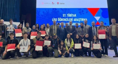 Giresunlu Öğrenciler TÜBİTAK Bölge Finalinde Gururlandırdı