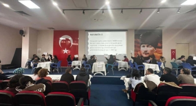 Görele’de Ortaokullar Arası Bilgi Yarışması Heyecanı