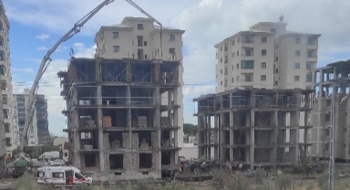 İnşaatın 5'inci katından düşen işçi öldü