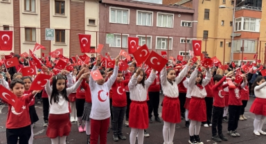 Karadeniz'de yarıyıl tatili sonrası ilk ders zili çaldı