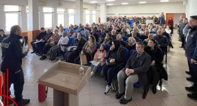 Keşap’ta Kamu Personeline Afet Farkındalık Eğitimi