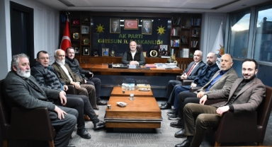Milletvekili Temür’den İl Başkanı Yılmaz’a Umre Ziyareti