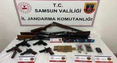 Samsun'da uyuşturucu ve silah kaçakçılığı operasyonunda 3 zanlı yakalandı
