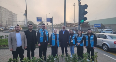 Yılmaz Gençlerle Sahada: “İftara 5 Kala” Geleneği Sürüyor