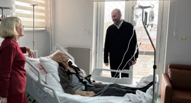 Başkan Civelekoğlu’ndan, Ali Menekşe Göğüs Hastalıkları Hastanesi’ne Ziyaret