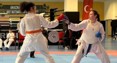 Dereceye Giren Karateciler Gümüşhane Yolcusu
