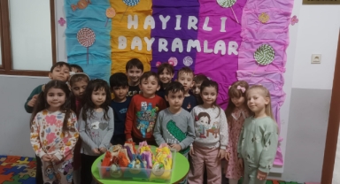 Espiye’de Miniklerden Bayramlaşma Etkinliği
