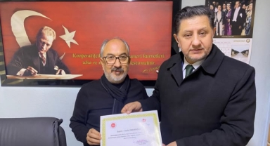 Espiye Müftülüğü’nden Hayırsever Vatandaşa Teşekkür Belgesi