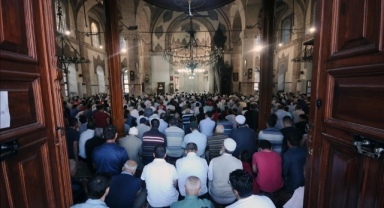 Giresun'da Bayram Namazı Saat Kaçta Kılınacak?