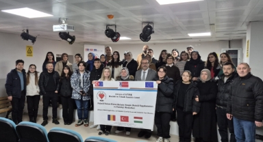 Giresun'daki lise öğrencileri Avrupa'daki sağlık uygulamalarını inceleyecek