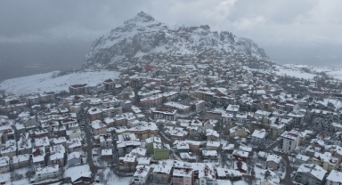 Giresun’un Zirveleri Beyaz Gelinliğini Giydi!