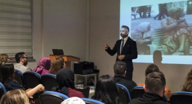Hastane Personeline “Etkili İletişim” Eğitimi