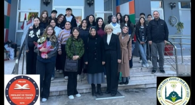 Piraziz'de Öğrencilerden Huzurevi Ziyareti