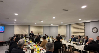 Piraziz Kaymakamı Burak Öz ve Eğitim Yöneticileri İftar Sofrasında Buluştu 