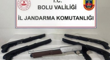 Ruhsatsız 5 av tüfeği ele geçirildi