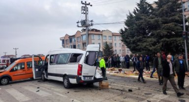 Samsun'da altı aracın karıştığı kazada 19 kişi yaralandı!