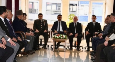 Şebinkarahisar’da Protokol Bayramlaşma Programında Buluştu
