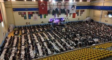 Spor salonunda 2 bin kişi iftar sofrasında buluştu