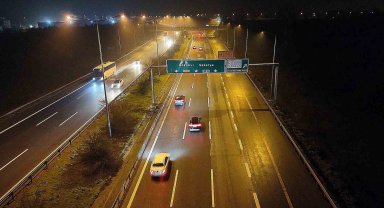 Tatilciler dönüşe geçti: Otoyolda akıcı yoğunluk devam ediyor