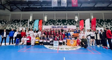 Türkiye’nin Başarılı Badmintoncuları Giresun’da Buluştu