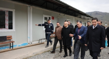 Vali Koç'tan, Hayvan Bakımevi'nde İnceleme 
