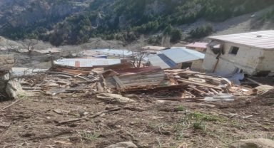 Artvin'de kaya düşmesi nedeniyle lojmanda hasar oluştu