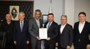 Başkan İbaş'a Giresun Günleri Daveti