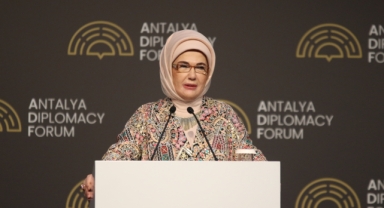 Emine Erdoğan: 