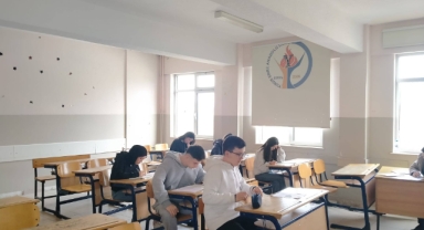Espiye’de Umre Ödüllü Gençlik Bilgi Yarışması Düzenlendi