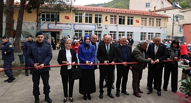 Duroğlu Beldesi'nde Öğrenciler Projelerini Sergiledi