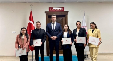 Güce’de Başarılı Öğretmenler Teşekkür Belgesiyle Ödüllendirildi