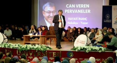Hukukçu-Yazar Hayati İnanç Giresun’da Gençlerle Buluştu