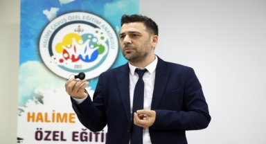 Özel gereksinimli bireylerin güvenliğini artırmak için ailelere akıllı takip cihazı desteği