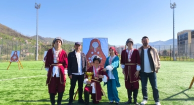 Piraziz’den Okçulukta İl Birinciliği Gururu