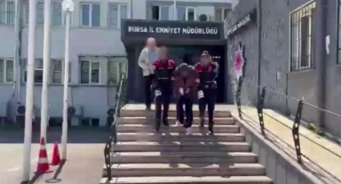 TikTok canlı yayını kanlı bitti: Genç kadın yüzünden bıçaklandı
