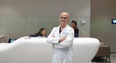 Tuzdan zengin gıdalarla beslenmek taş hastalığının riskini artıran en önemli faktör