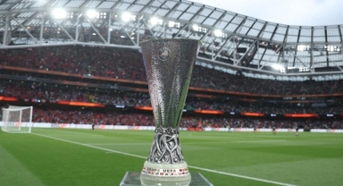 UEFA Avrupa Ligi'nde yarı finalistler belli oldu