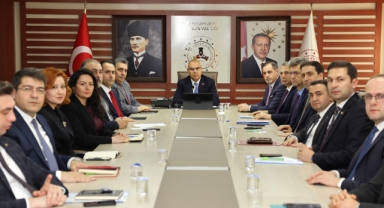 Vali Koç, İlçe Kaymakamlarıyla Bir Araya Geldi