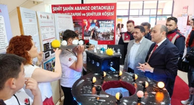 Eynesil'de Bilim Şenliği Düzenlendi
