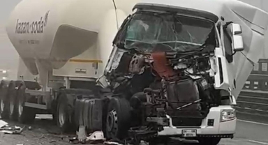 Feci Kaza! Tır Hurdaya Döndü