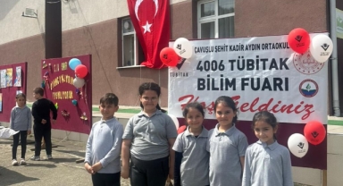 Genç Mucitlerden Bilim Dolu Projeler