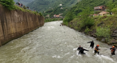 Giresun’da Sele Kapılan Vatandaş İçin Umutlu Bekleyiş